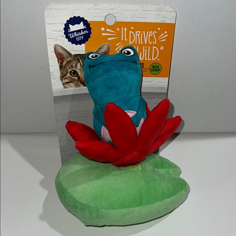 Whisker City Frog 3 in 1 Cat Toy with Red Flower and Lily Pad